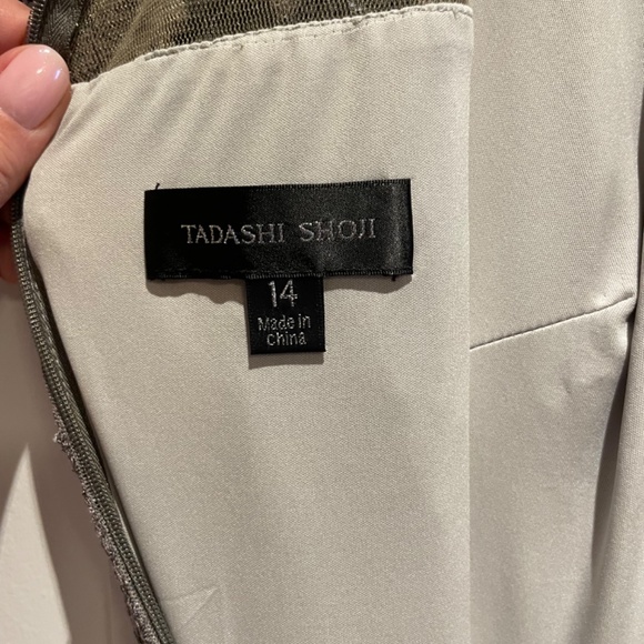 Mother of the bride & groom dress/ evening gowns - Picture 6 of 8